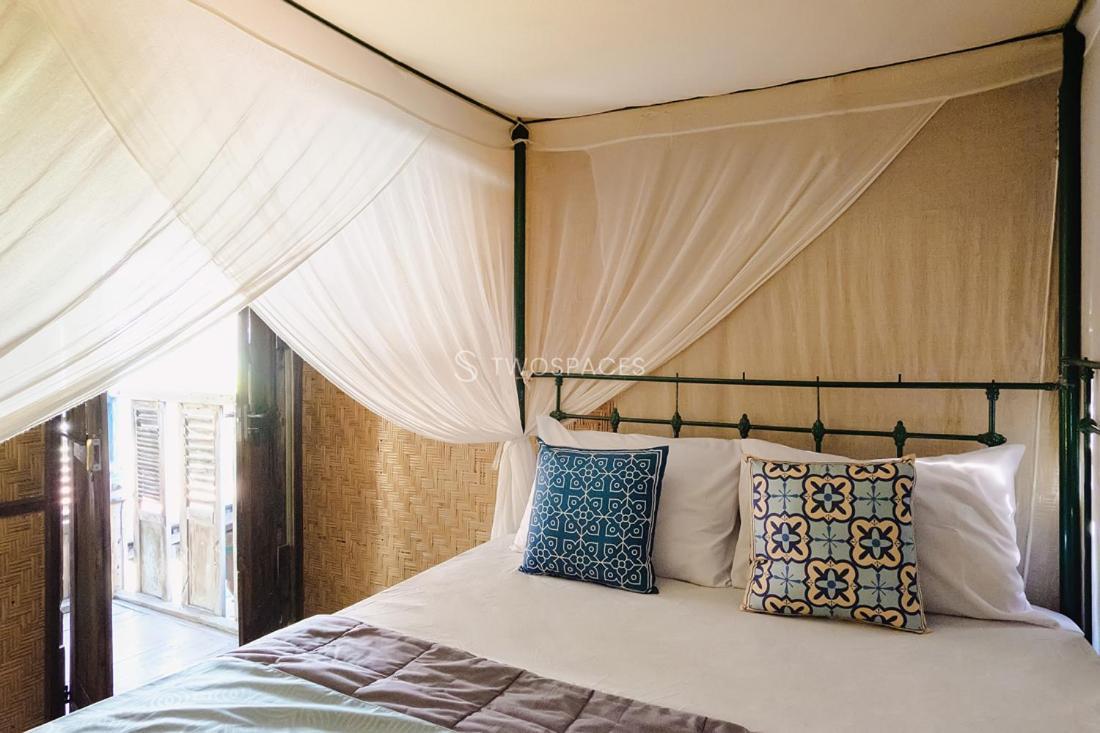 Homestay Twospaces Living At Kayu Villa, Nusa Dua